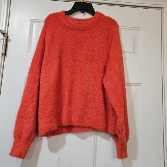 Aerie Furry Crew Sweater Size XS - Picture 3 of 10